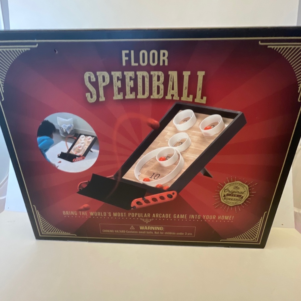 The Original Fun Workshop Floor Speedball Set.
